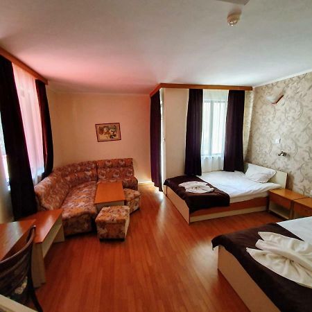 קיטן Hotel Sigma מראה חיצוני תמונה