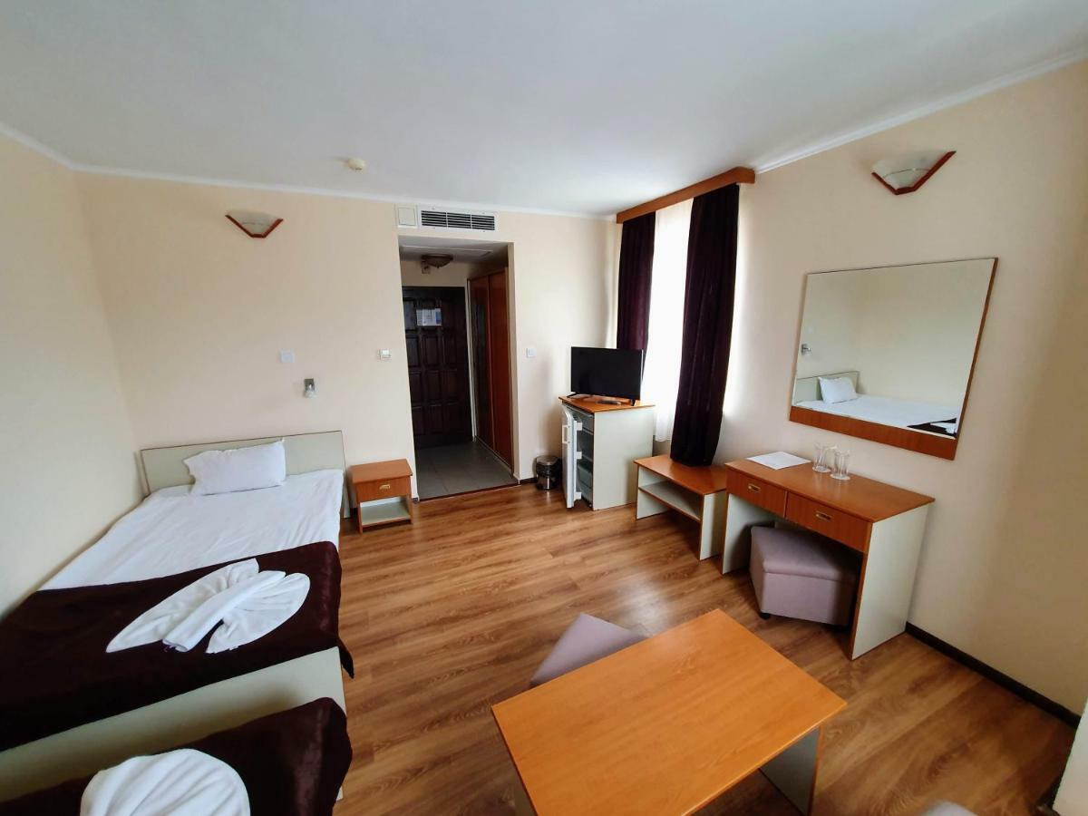 קיטן Hotel Sigma מראה חיצוני תמונה